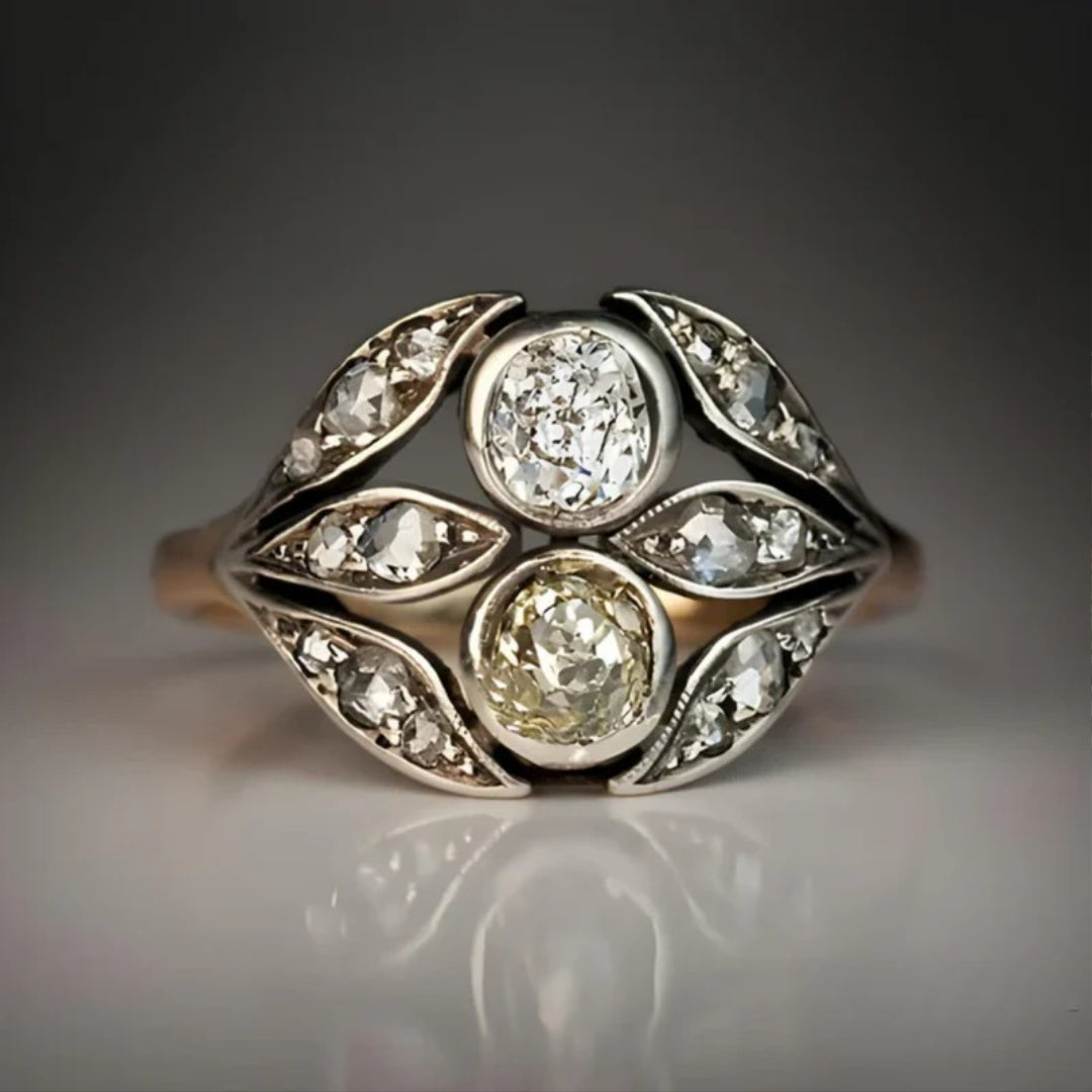 Helene | Ring med Bladformede Detaljer