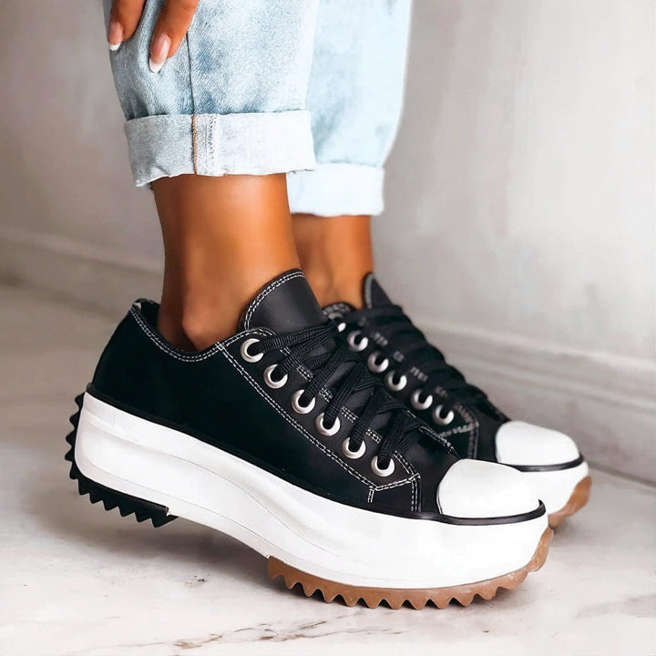 Hallnyra | Trendy Sneakers med Tykk Såle