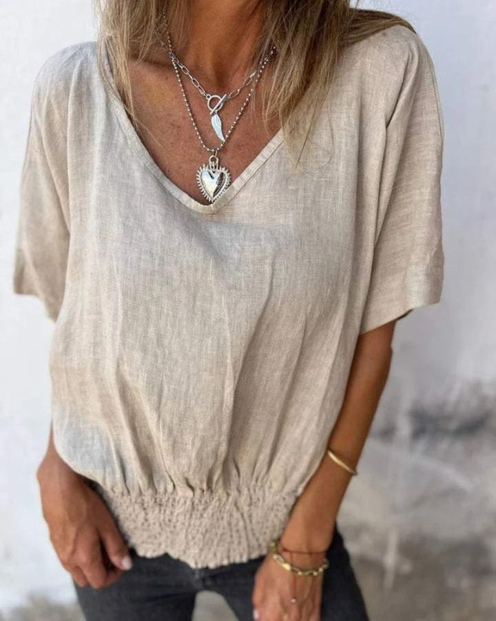 Hildur | Avslappet bluse i Ibiza-stil med V-hals