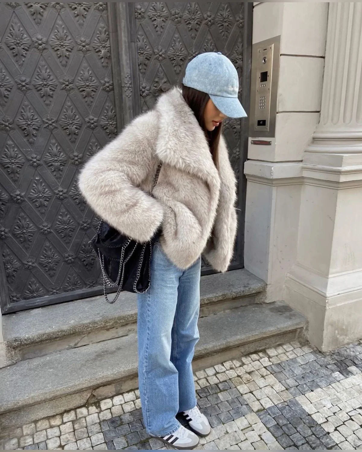 Alfrida | Elegant Fuskepelsjakke