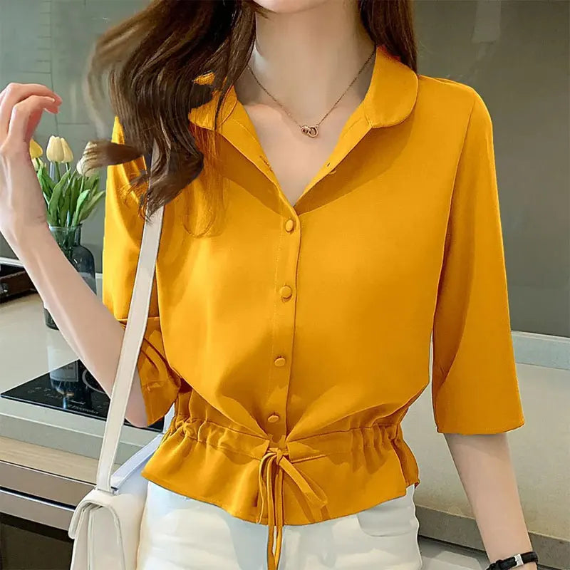 Tirilin | Elegant bluse med knyting i livet